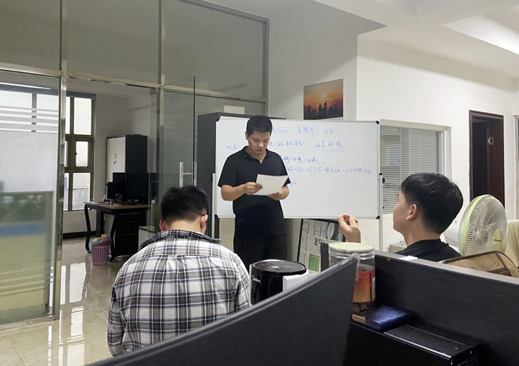 嘿嘿连载APP下载官网下载科技7月分享会,嘿嘿连载APP下载官网下载动环监控